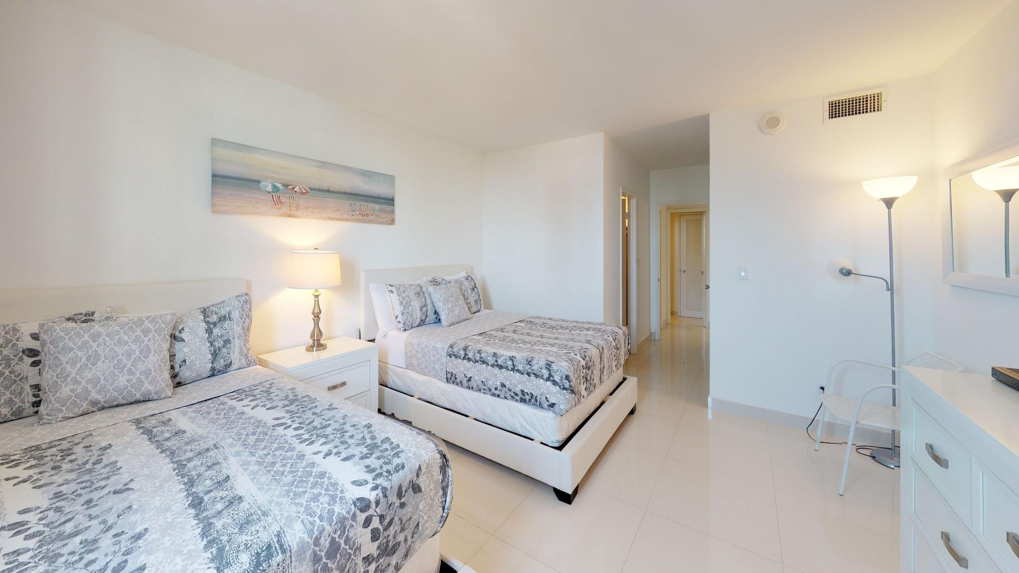 Ocean Reserve Sunny Isles Beach Ngoại thất bức ảnh
