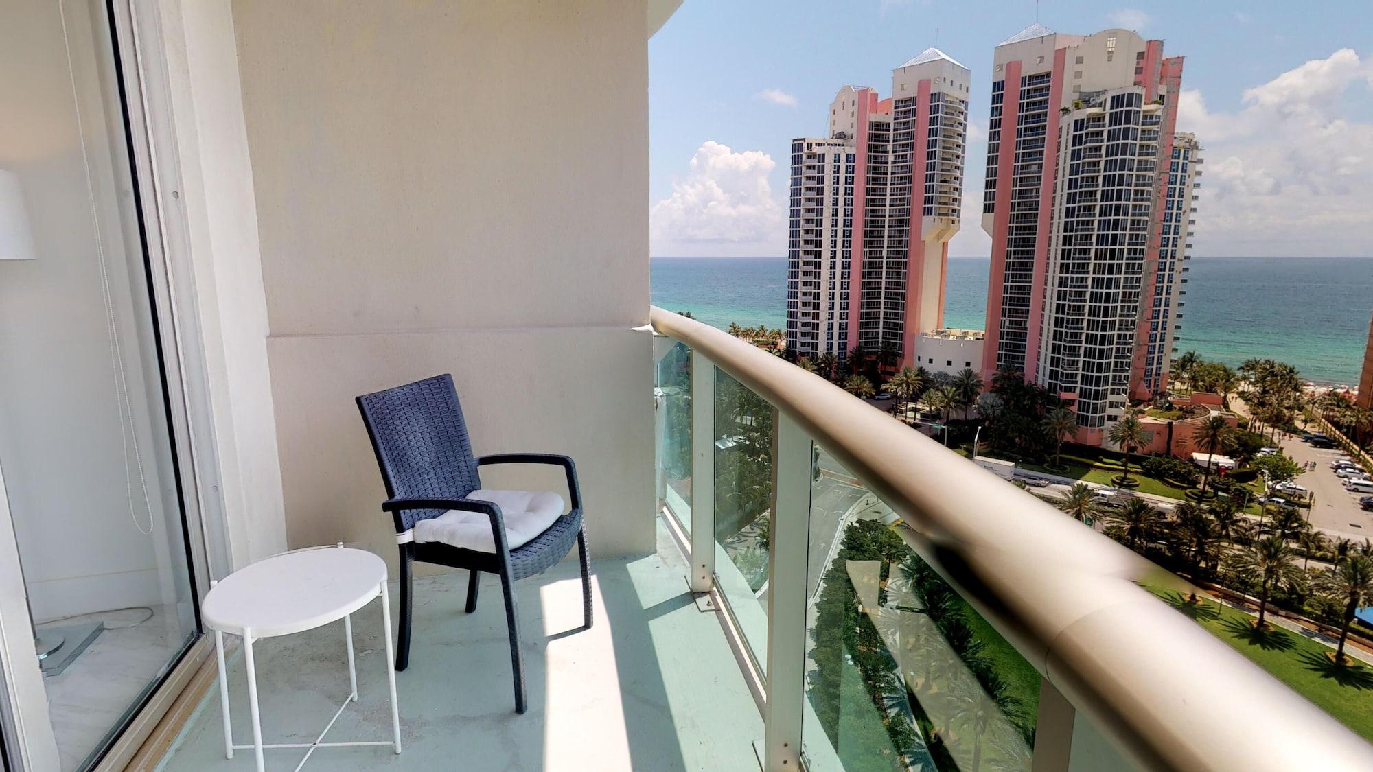 Ocean Reserve Sunny Isles Beach Ngoại thất bức ảnh